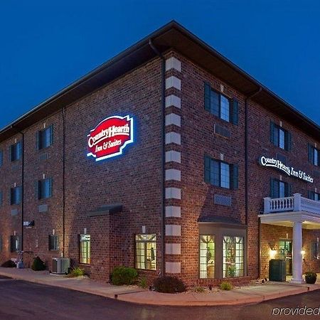 Country Hearth Inn & Suites Edwardsville Ngoại thất bức ảnh